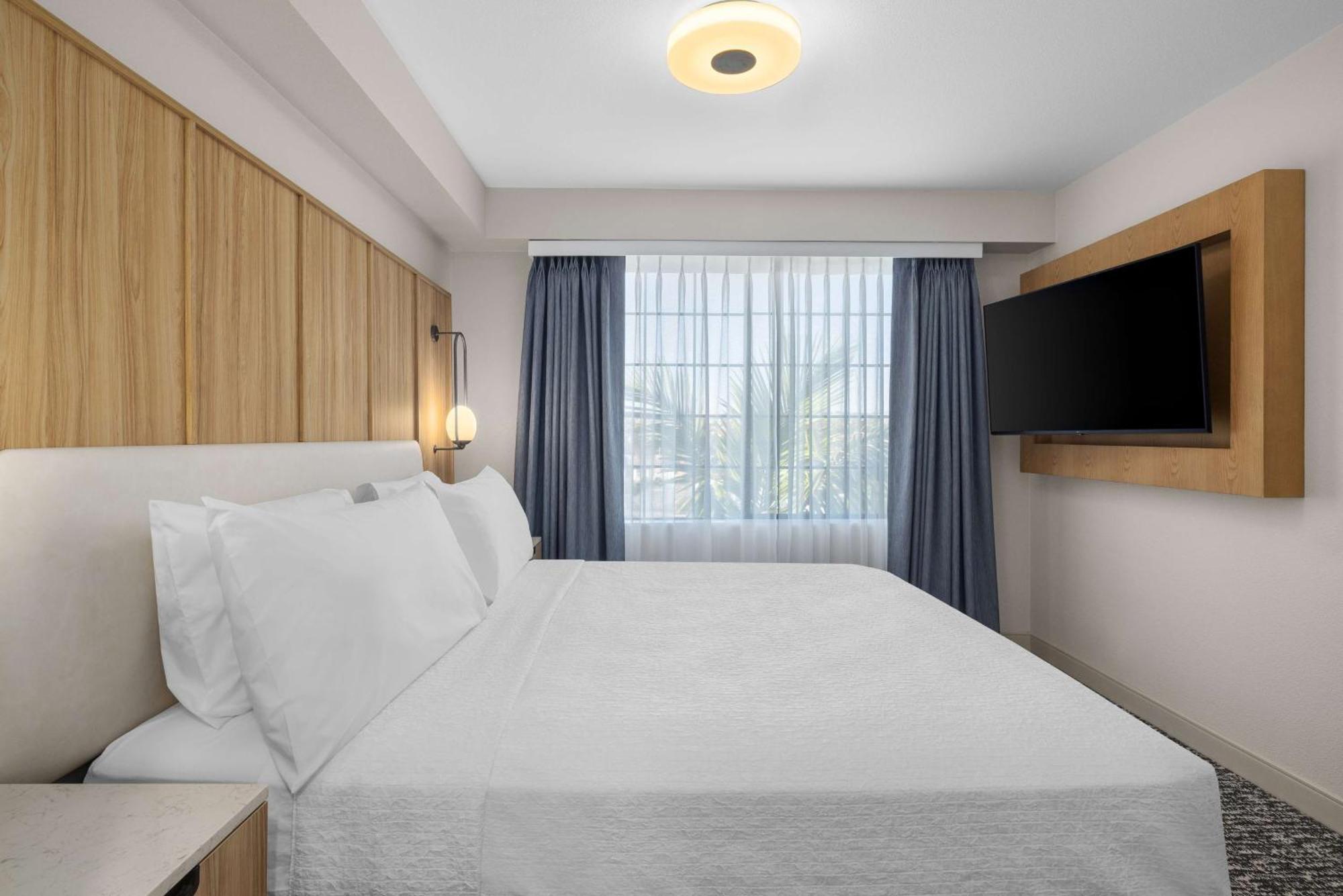 Homewood Suites By Hilton San Diego Airport-Liberty Station Exterior foto